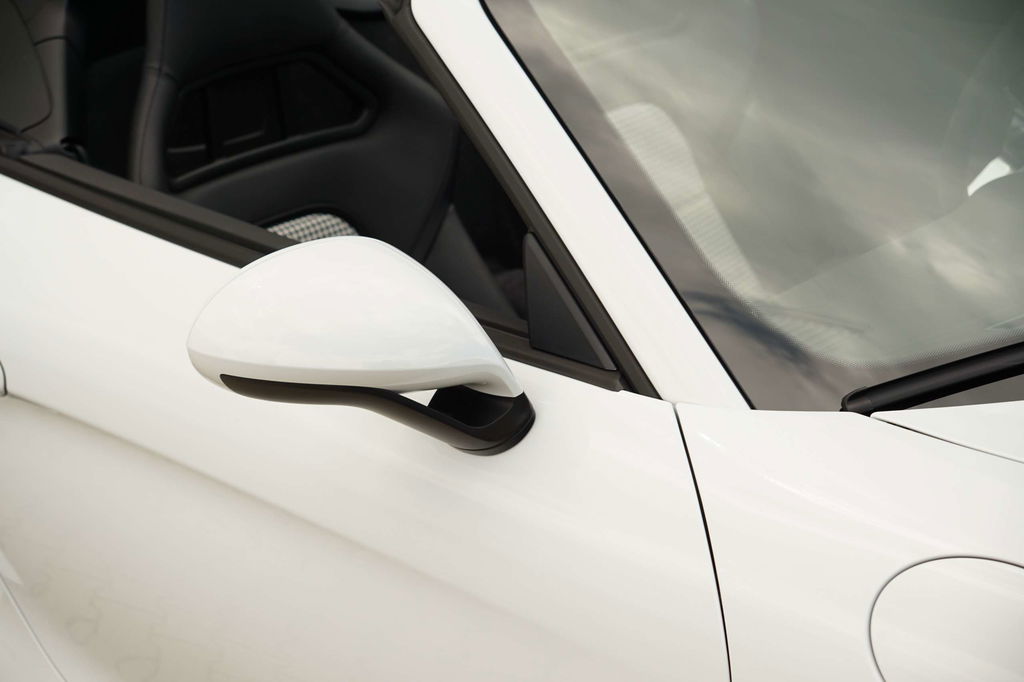 Porsche 981 Boxster Spyder