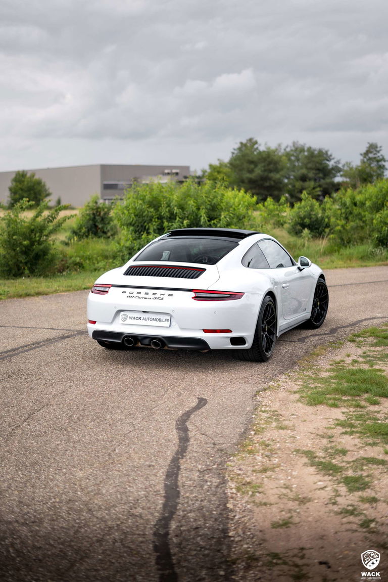 Porsche 991.2 Carrera GTS