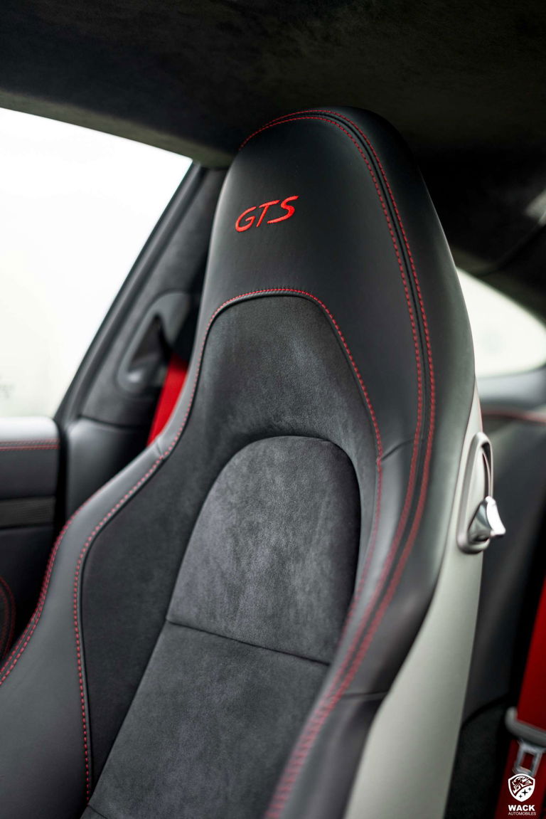 Porsche 991.2 Carrera GTS