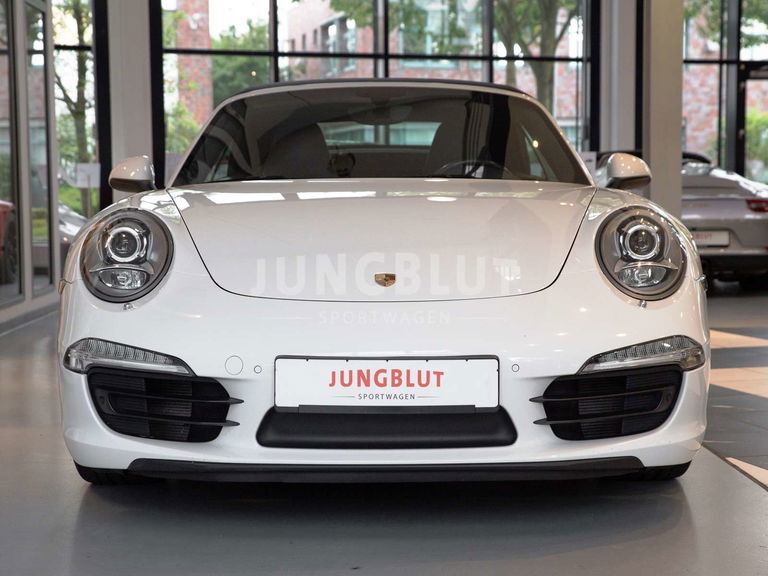 Porsche 991 Carrera 4
