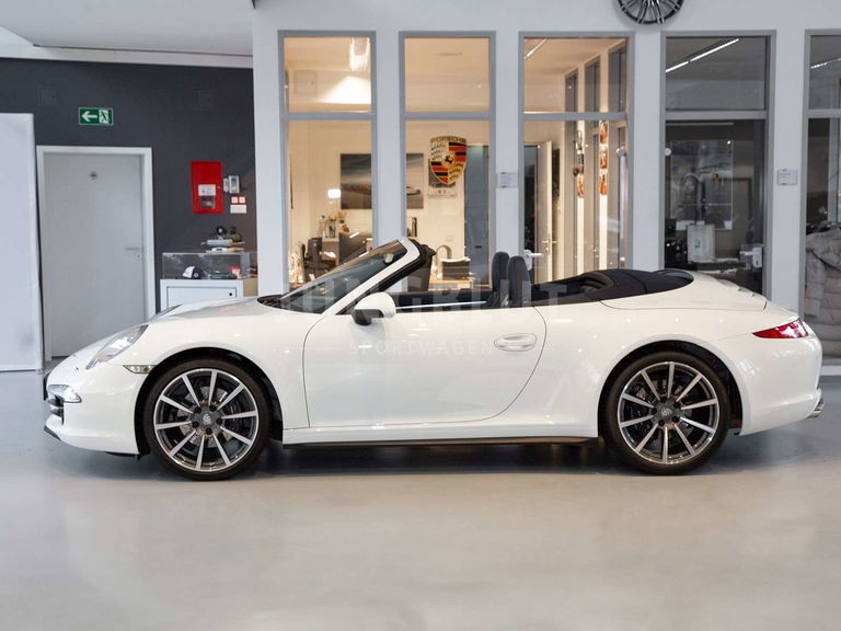 Porsche 991 Carrera 4