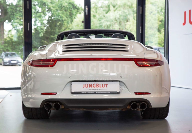 Porsche 991 Carrera 4