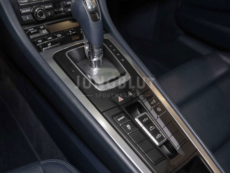 Porsche 991 Carrera 4