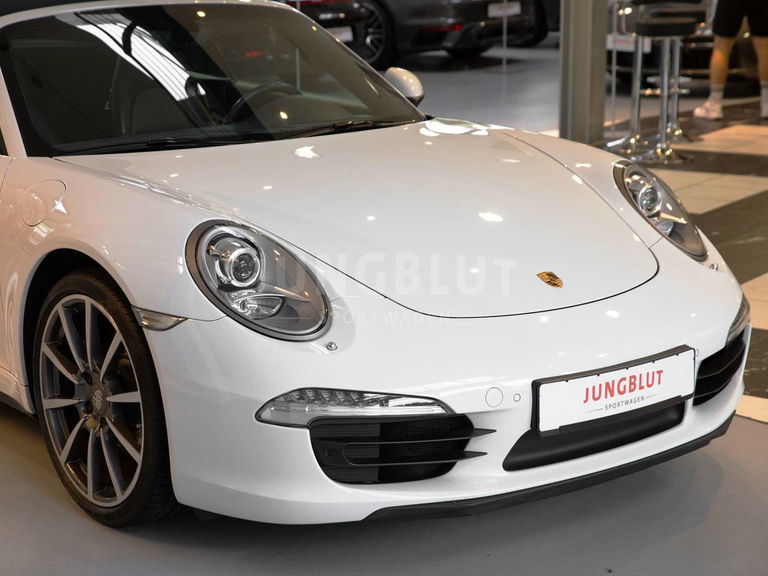 Porsche 991 Carrera 4