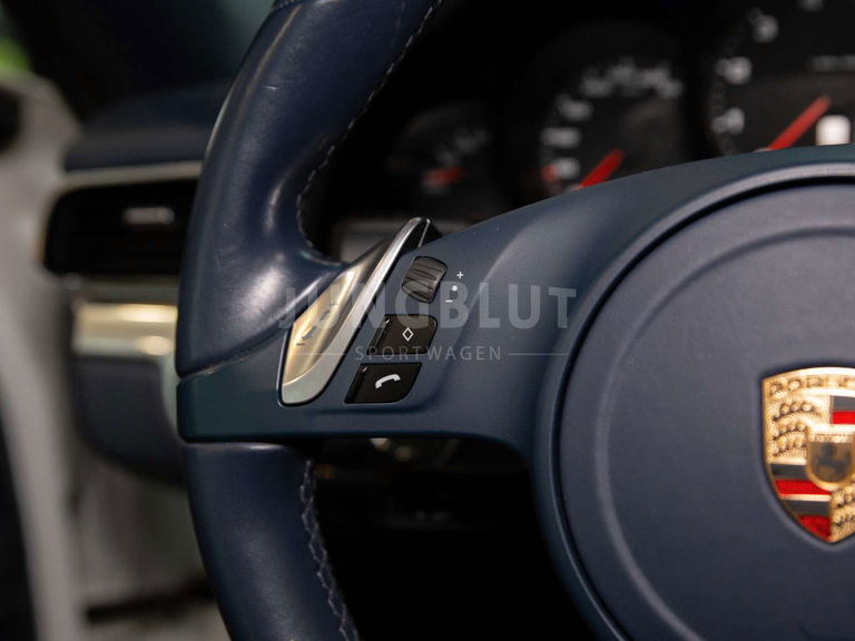 Porsche 991 Carrera 4