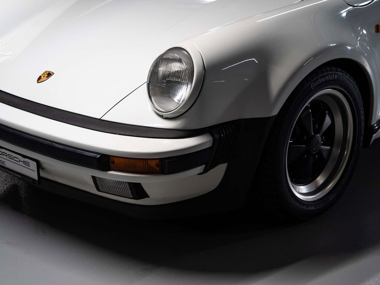 Porsche 911 Carrera 3.2 WTL