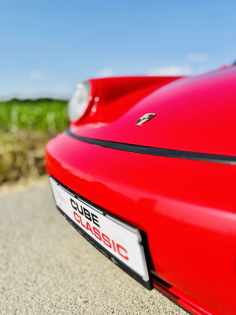 Porsche 964 Carrera 4