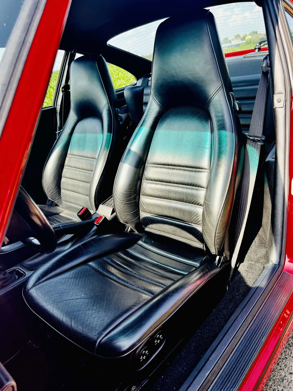 Porsche 964 Carrera 4