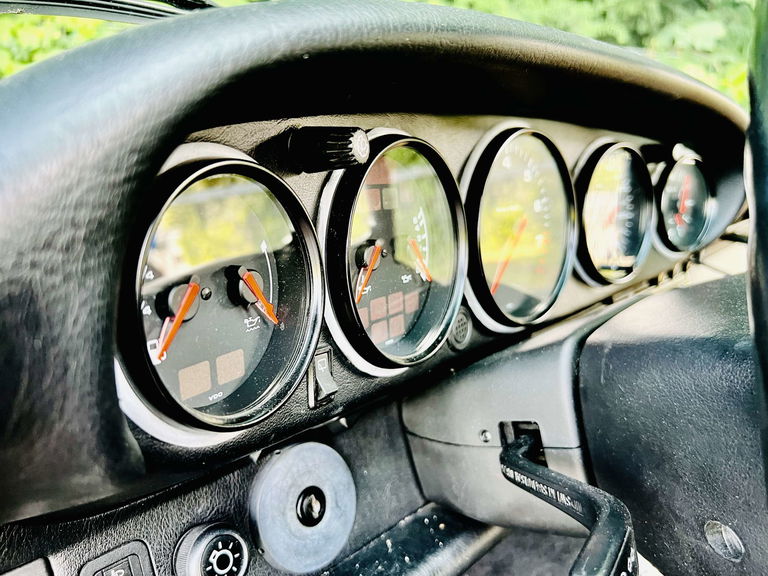 Porsche 964 Carrera 4