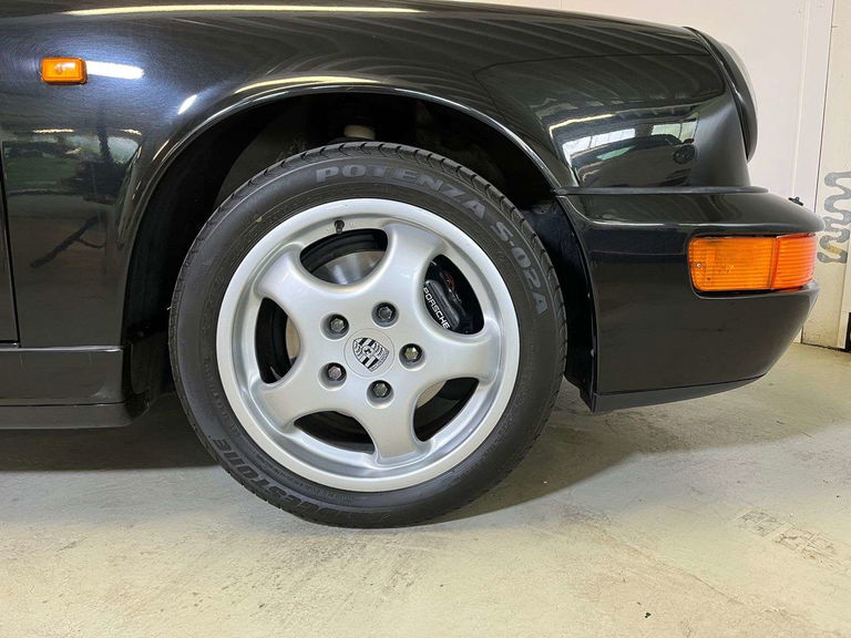 Porsche 964 Carrera 4