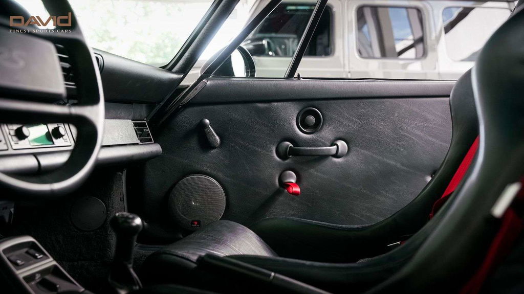 Porsche 964 Carrera RS