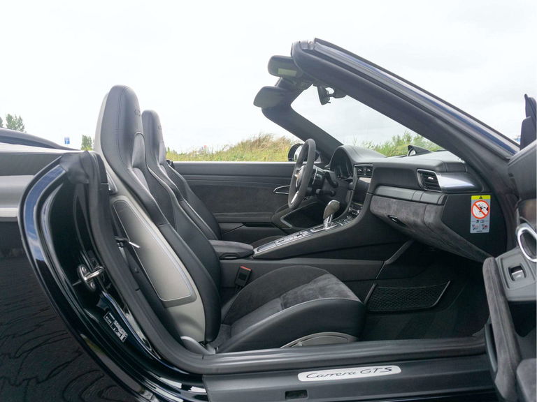 Porsche 991.2 Carrera GTS