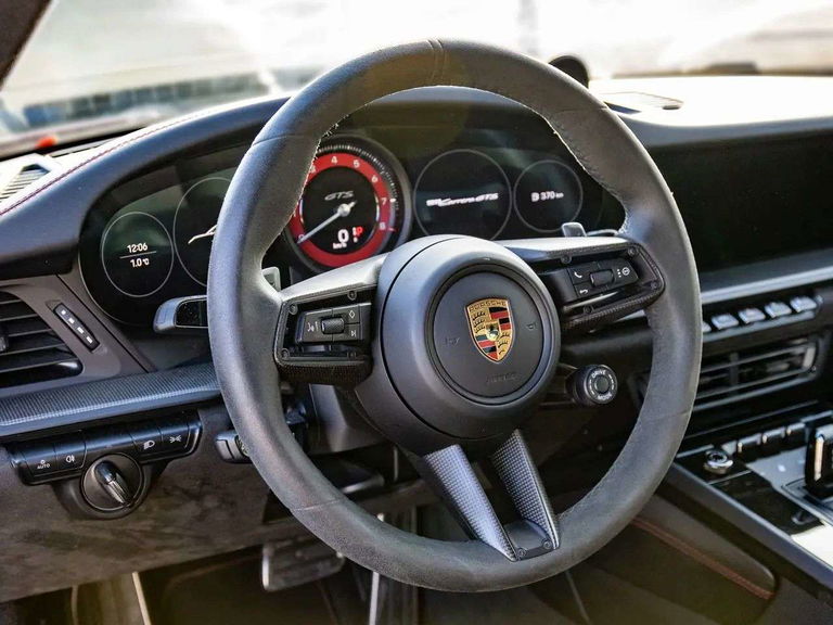 Porsche 992 Carrera GTS