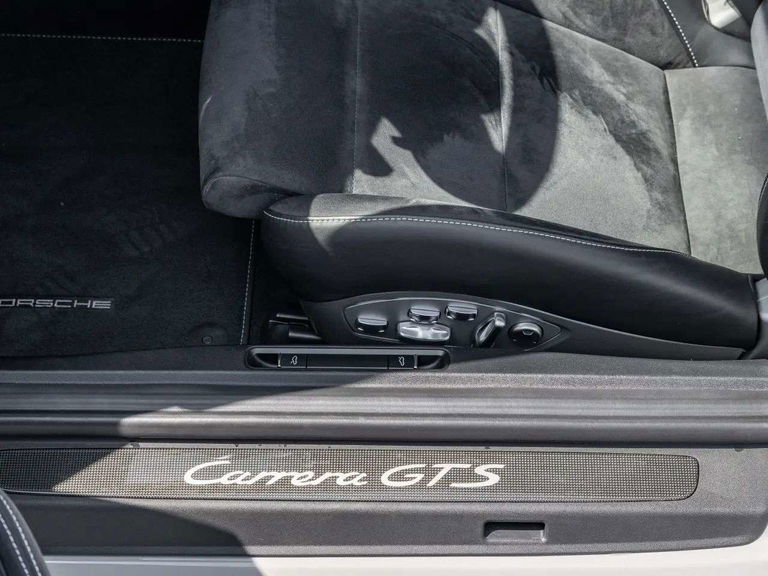Porsche 991.2 Carrera GTS