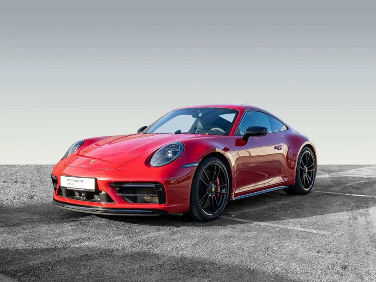 Porsche 992 Carrera GTS