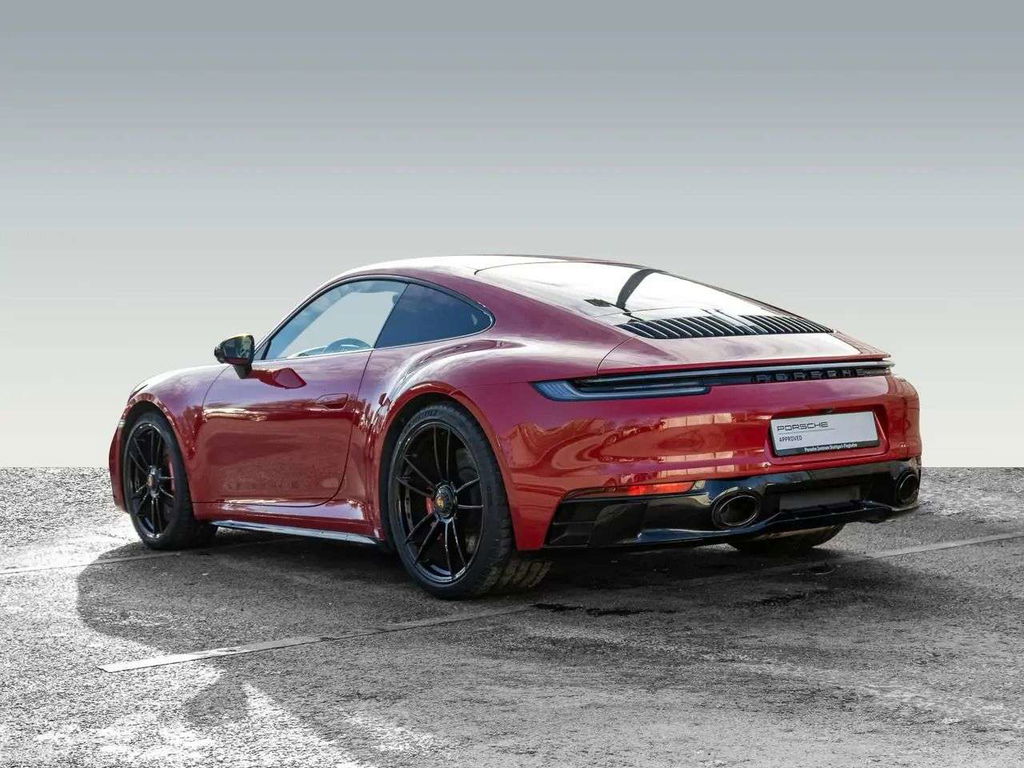 Porsche 992 Carrera GTS