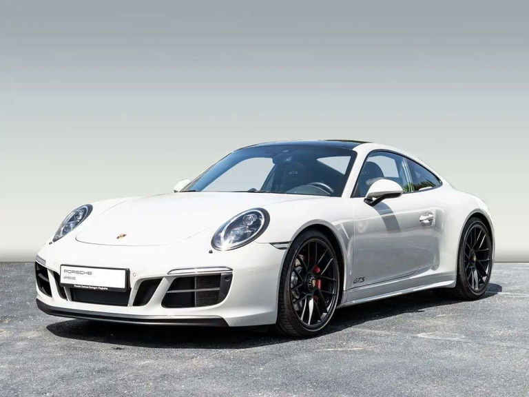 Porsche 991.2 Carrera GTS