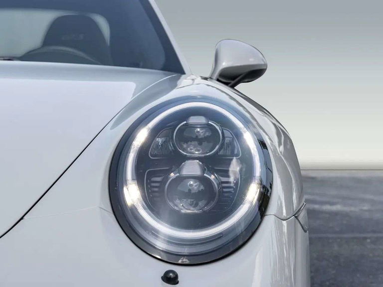 Porsche 991.2 Carrera GTS