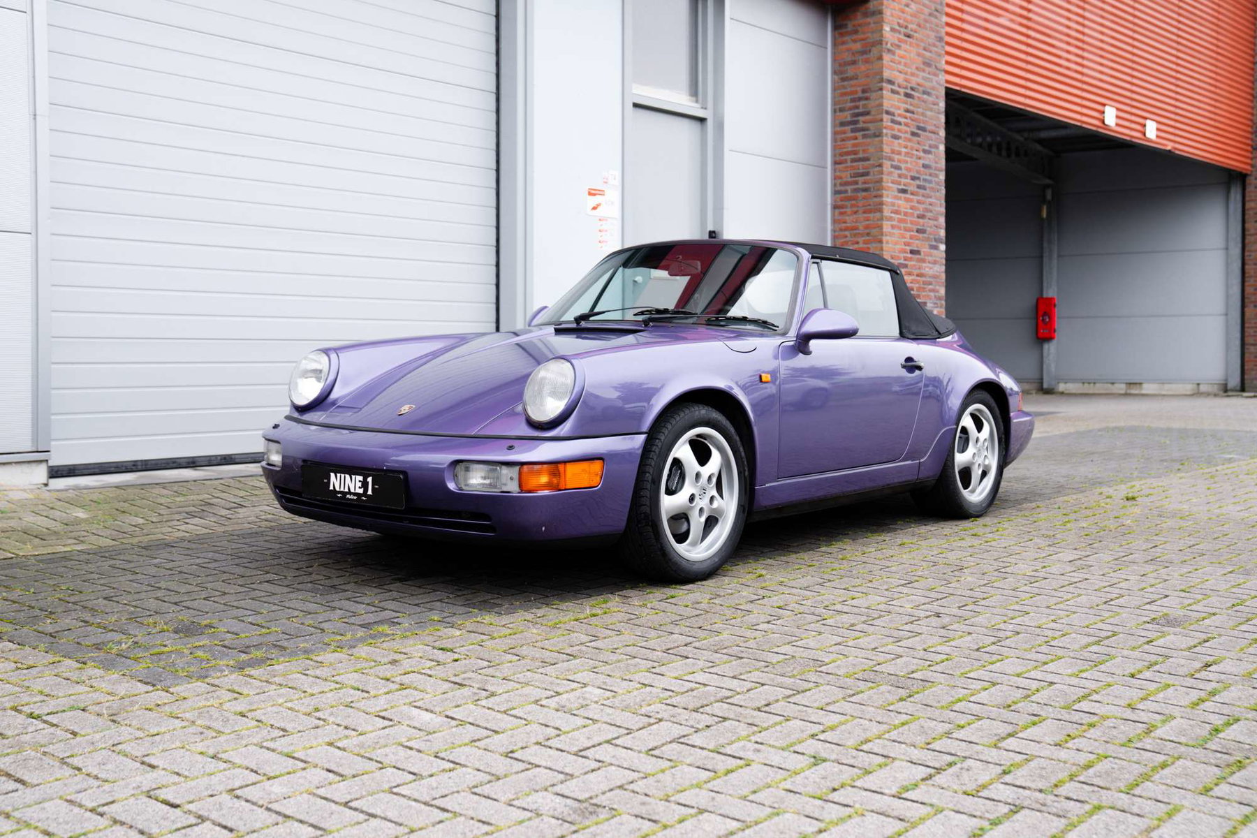 旧型 ワッペ 紫 Porsche 964 Carrera 2 1991 - elferspot.com - Marketplace for