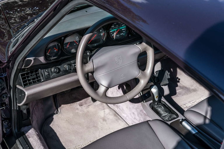 Porsche 993 Carrera 4S