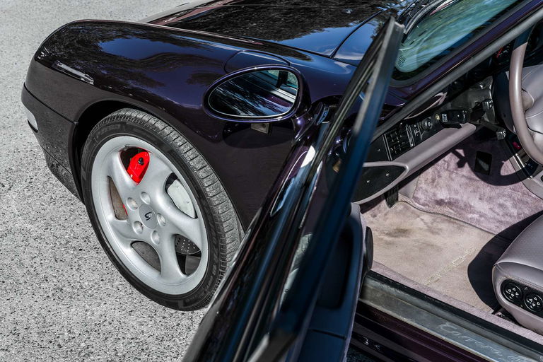 Porsche 993 Carrera 4S