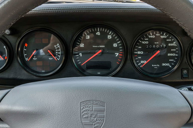 Porsche 993 Carrera 4S
