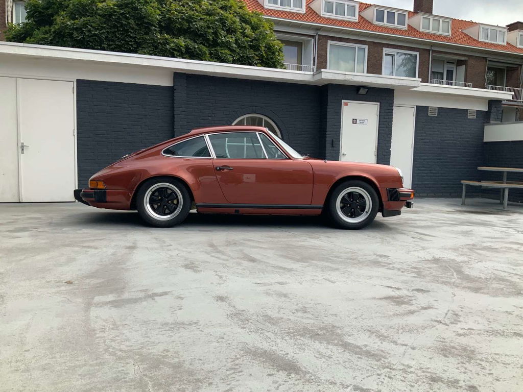 Porsche 911 SC