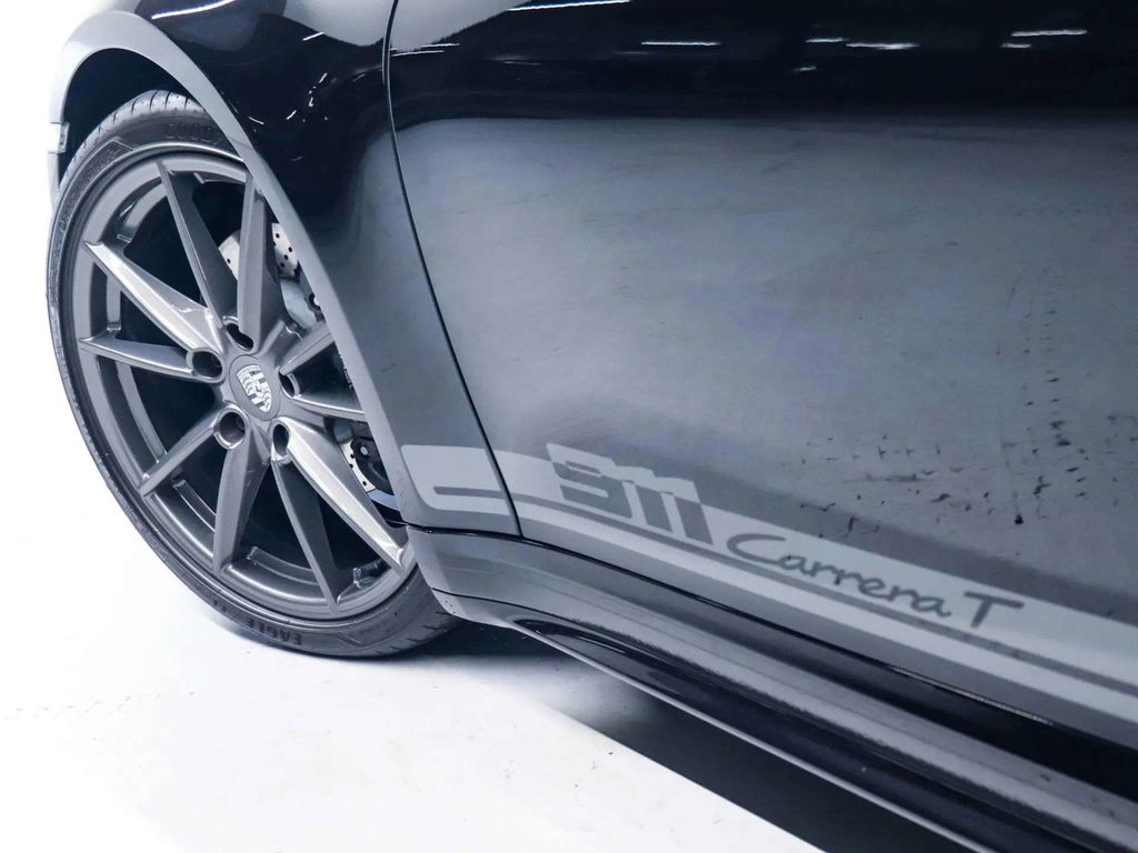 Porsche 992 Carrera T