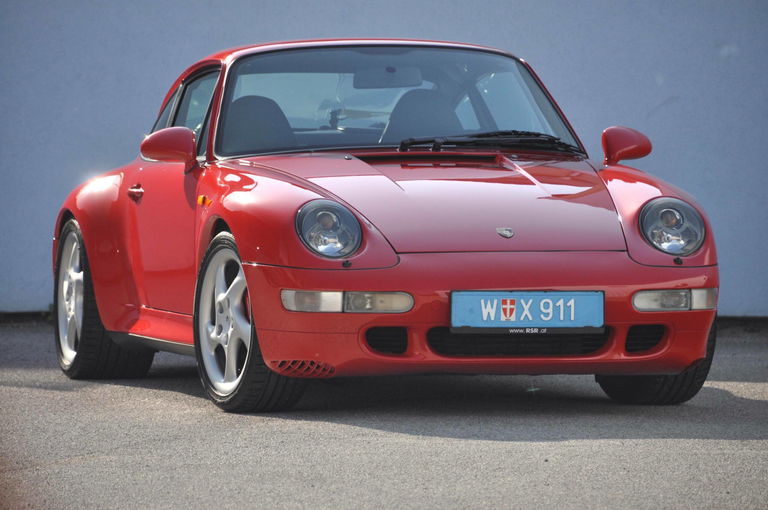 Porsche 993 Carrera 4S