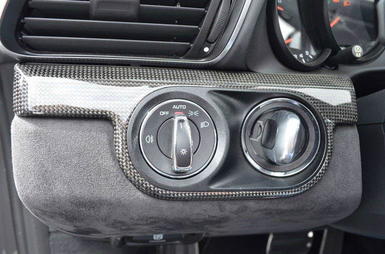 Porsche 991.2 Carrera GTS