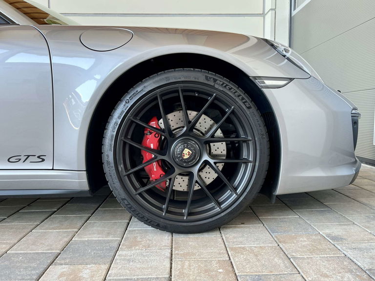 Porsche 991.2 Carrera 4 GTS