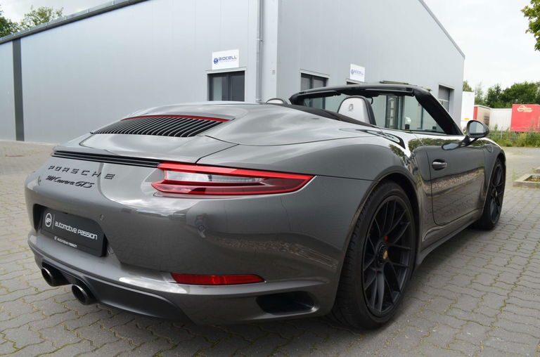 Porsche 991.2 Carrera GTS