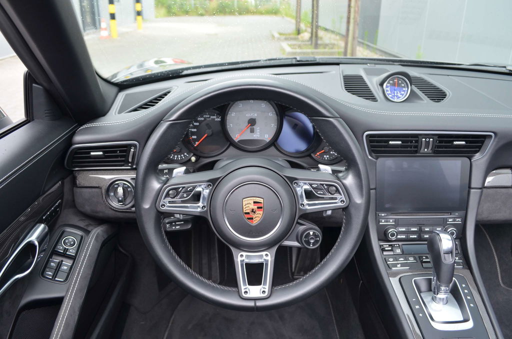 Porsche 991.2 Carrera GTS