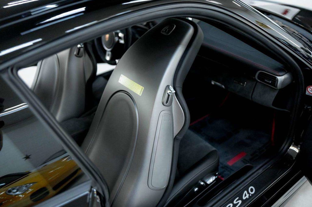 Porsche 997 GT3 RS 4.0