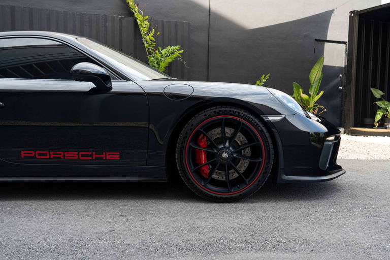 Porsche 991 GT3 Touring