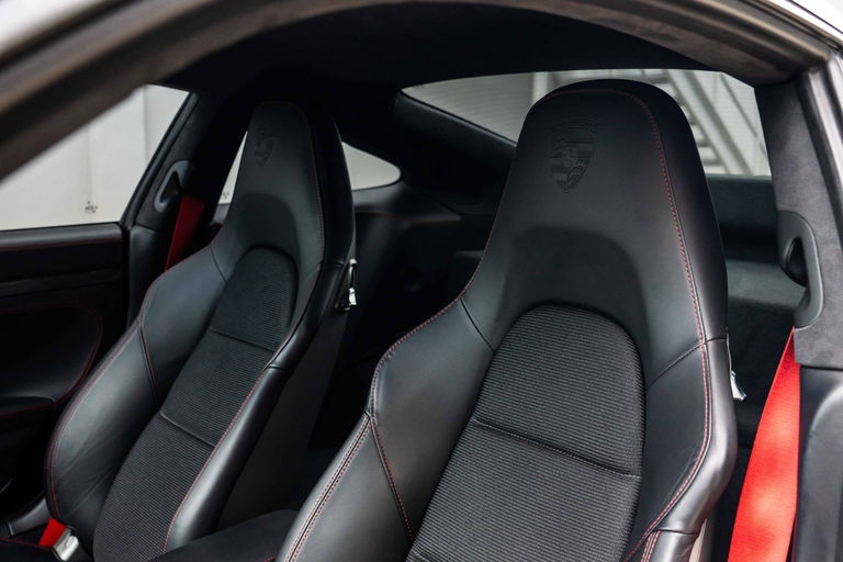 Porsche 991 GT3 Touring