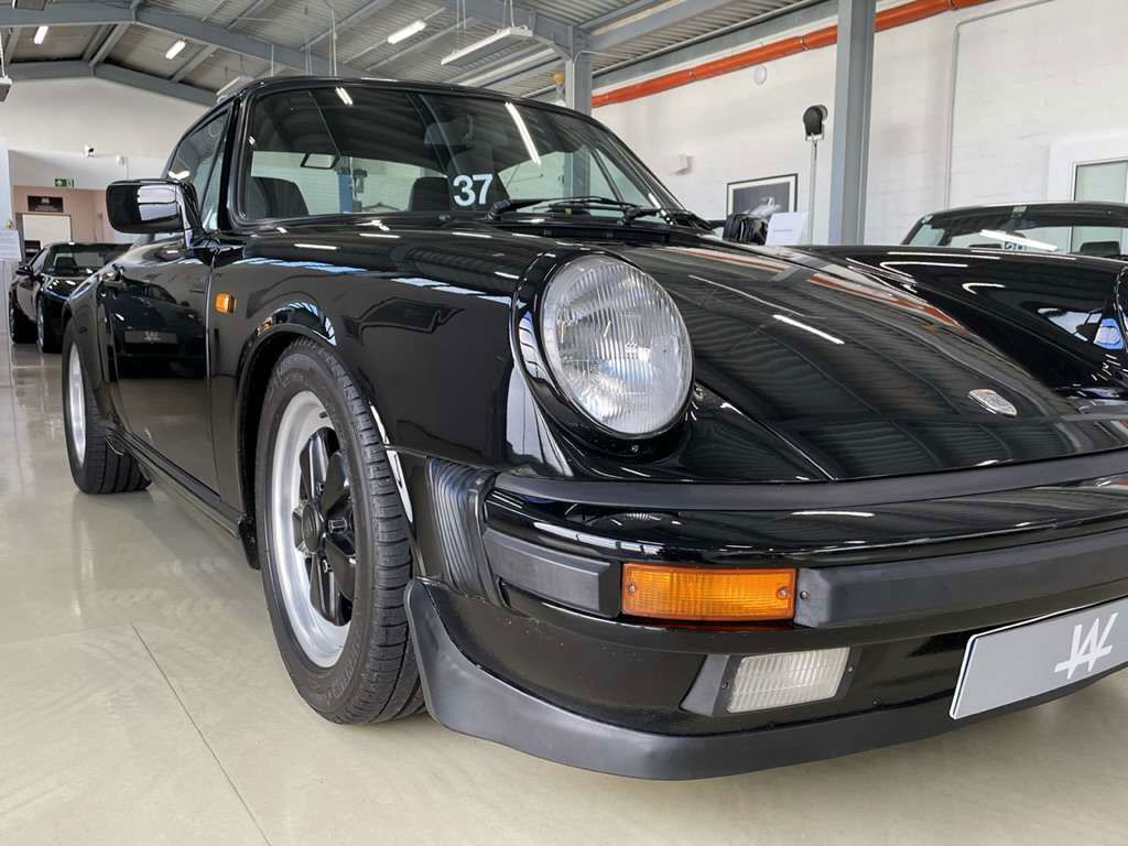 Porsche 911 Carrera 3.2 (US)