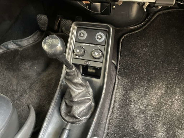 Porsche 911 Carrera 3.2 (US)