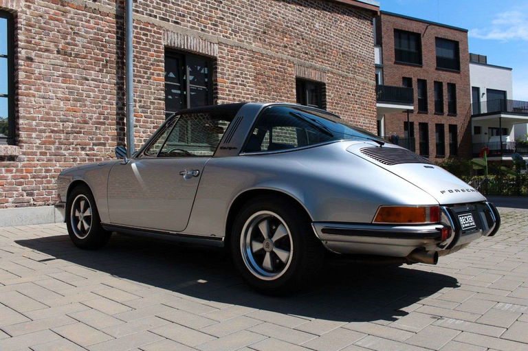 Porsche 911 S (F-Modell)