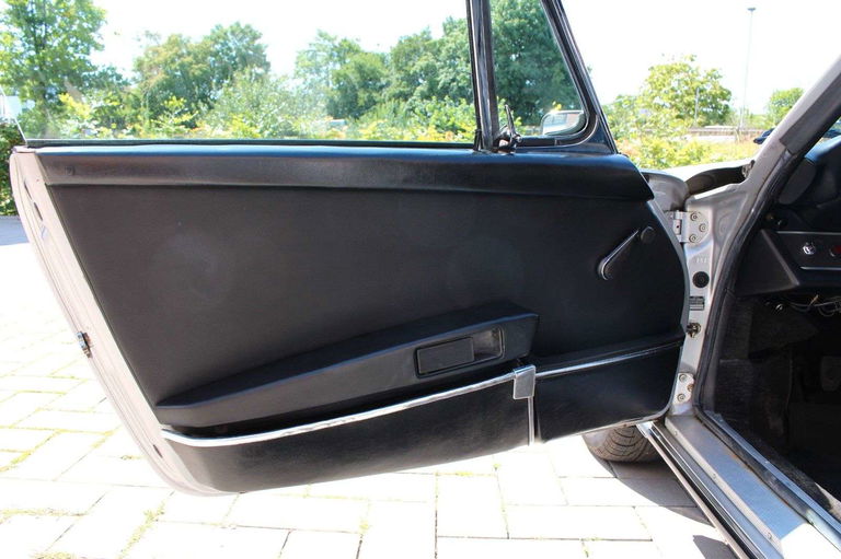 Porsche 911 S (F-Modell)