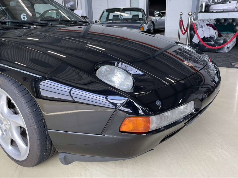 Porsche 928 GTS