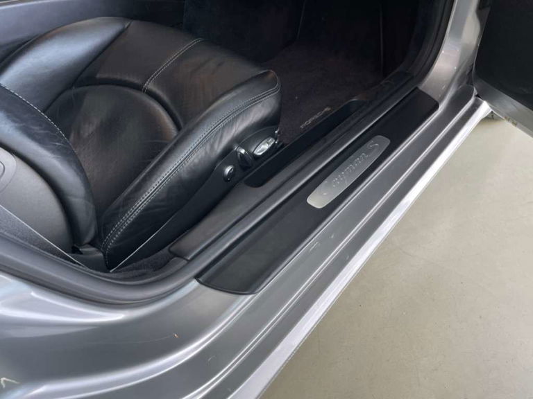 Porsche 987 Cayman S