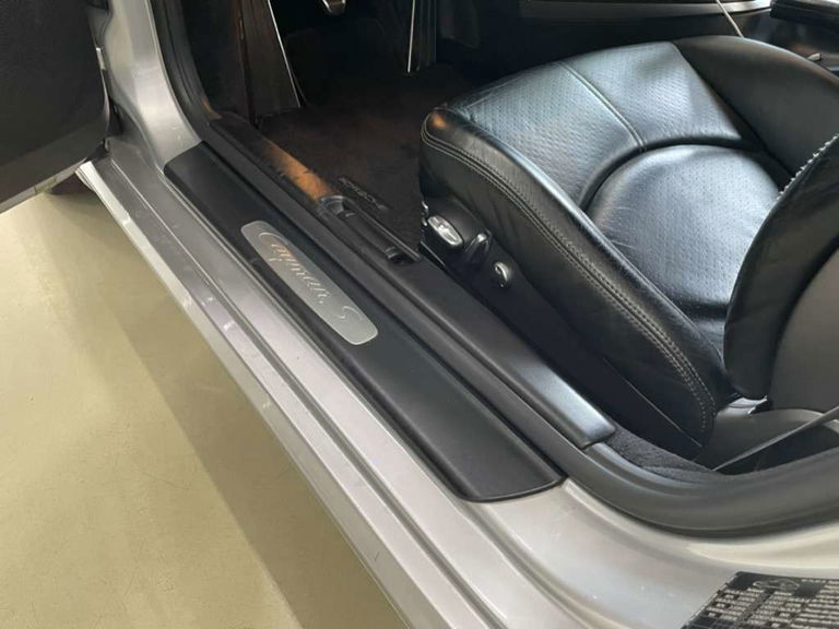 Porsche 987 Cayman S