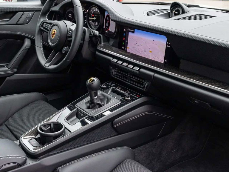Porsche 992 GT3 Touring