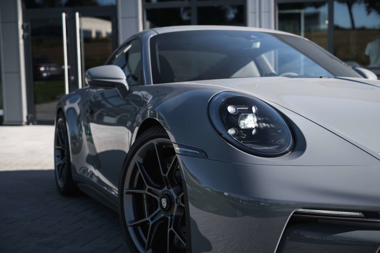 Porsche 992 GT3 Touring