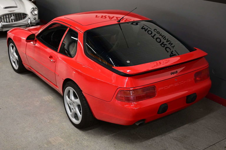 Porsche 968