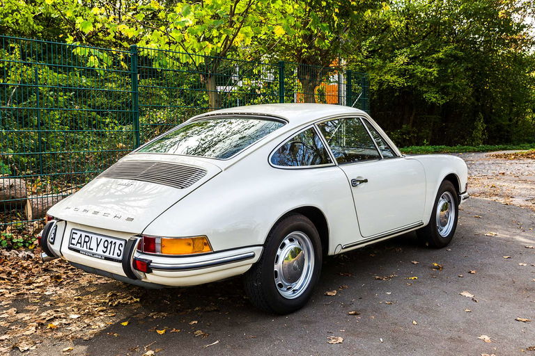 Porsche 911 T