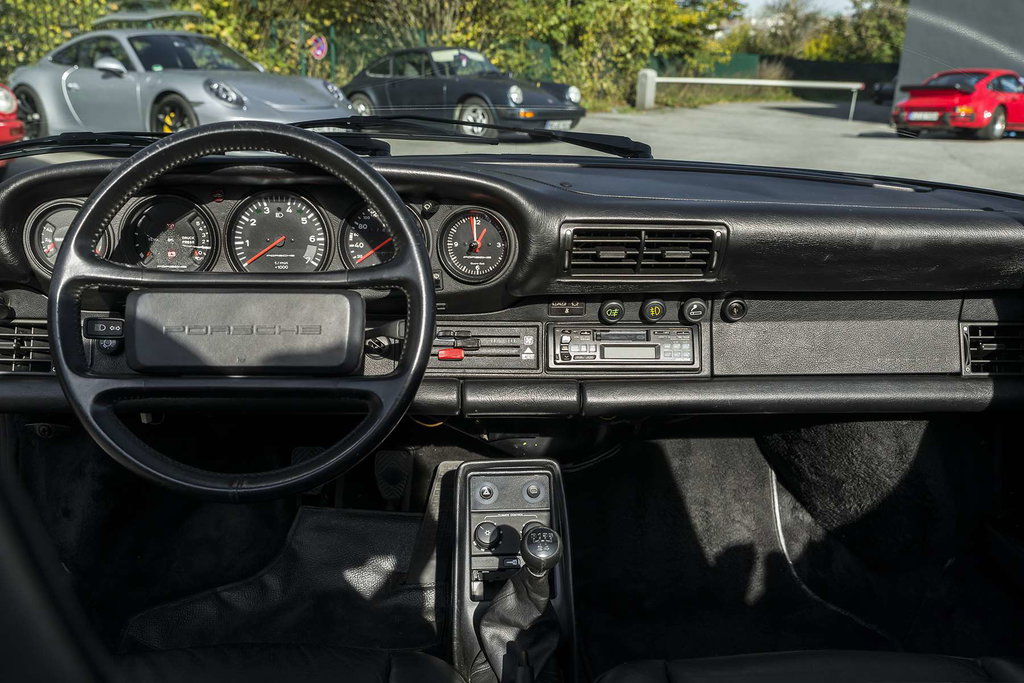 Porsche 911 Carrera 3.2
