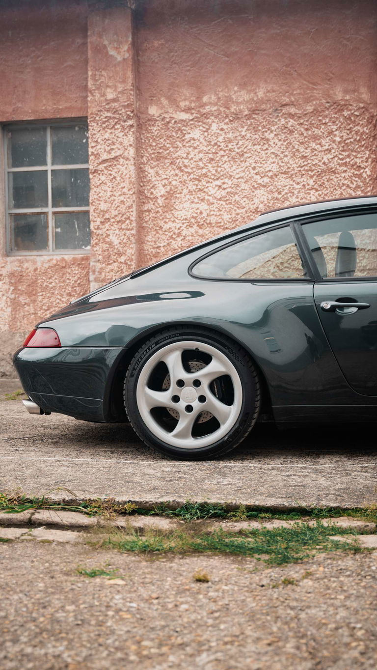 Porsche 993 Carrera