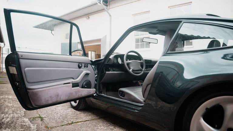 Porsche 993 Carrera